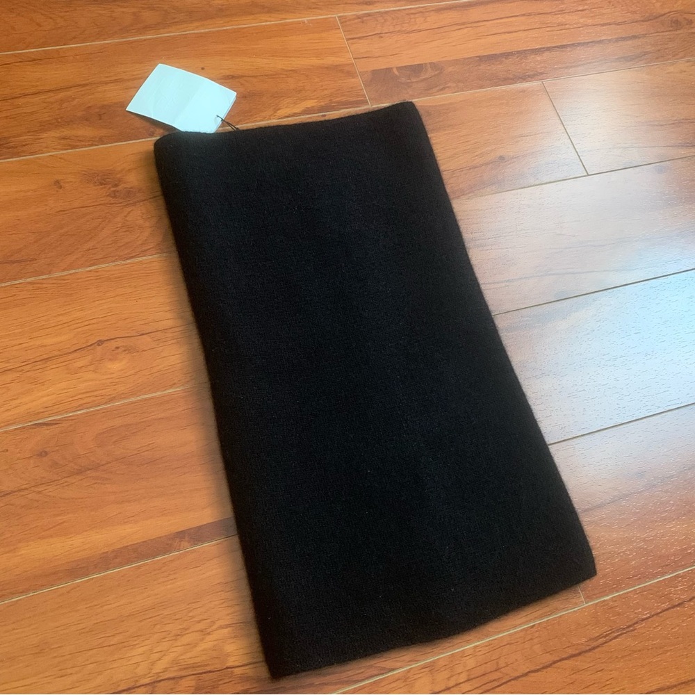 Toteme cashmere tube/collar scarf - Picture 4 of 5